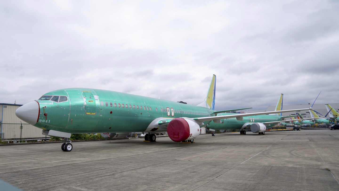 Gobierno de EEUU podría retirar acusación penal contra Boeing por accidentes de su modelo Max