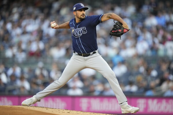 New York Yankees beat Tampa Bay Rays to take first place in AL East