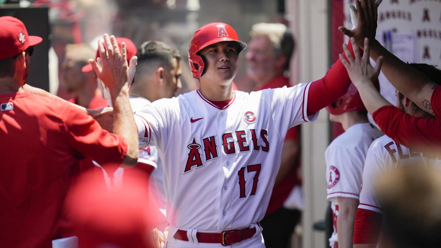 Baseball Reference on X: Shohei Ohtani is just the third player in AL/NL  history to get a hit on the first pitch of the #AllStarGame. He joins Mike  Trout (2013) and Kirby