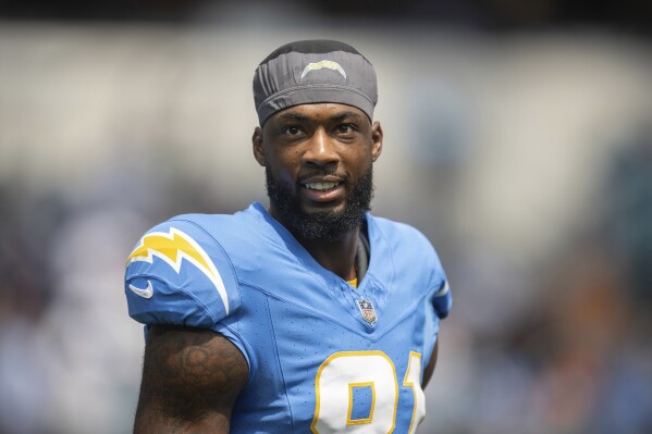 FILE - Los Angeles Chargers wide receiver Mike Williams (81) before an NFL football game against the Miami Dolphins, Sept. 10, 2023, in Inglewood, Calif. The Los Angeles Chargers released Williams on Wednesday, March 13, 2024, a move that will free up $20 million in salary cap space. (AP Photo/Kyusung Gong, File)