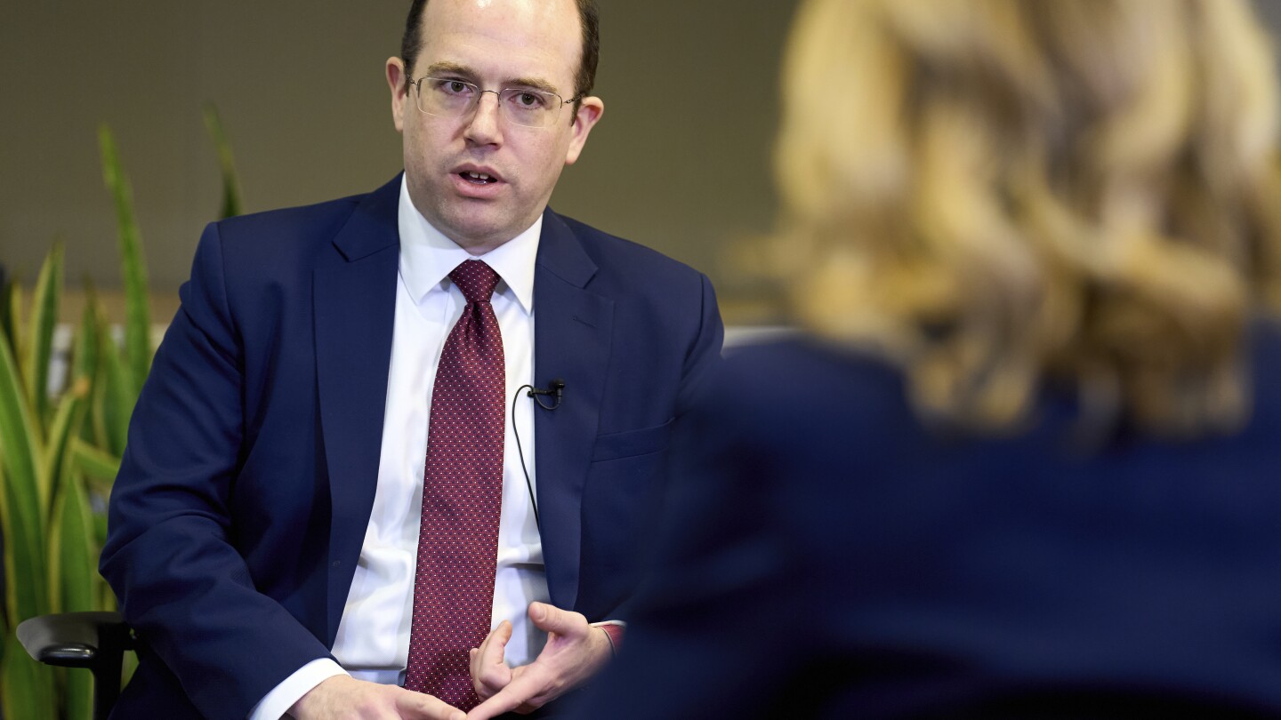 Former Jan. 6 prosecutor warns Trump's pardons could encourage future political violence