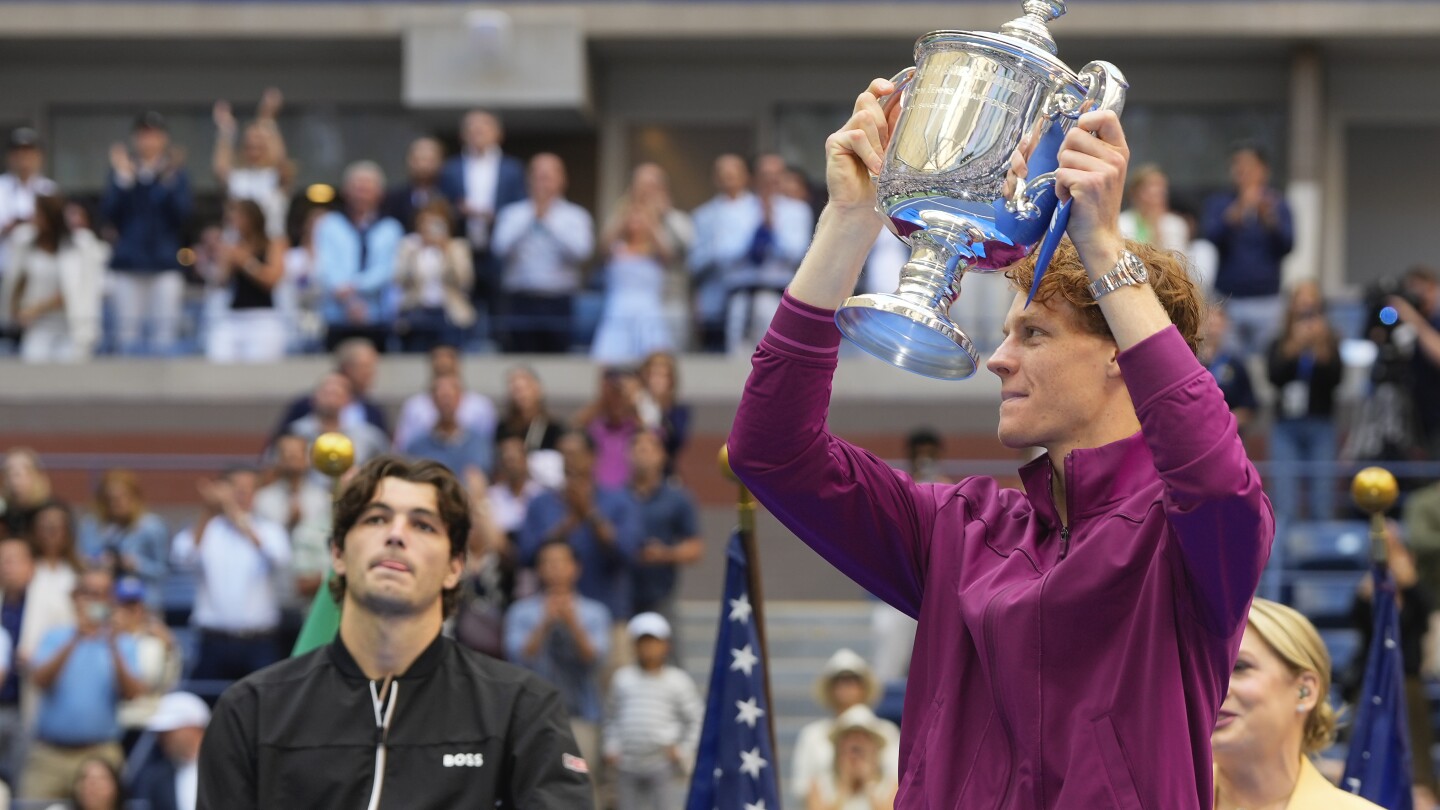 Jannik Sinner bat Taylor Fritz et remporte l’US Open quelques semaines après avoir été disculpé pour dopage