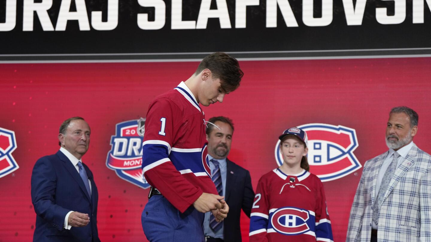 No. 1 NHL Draft pick Juraj Slafkovsky always welcomes high