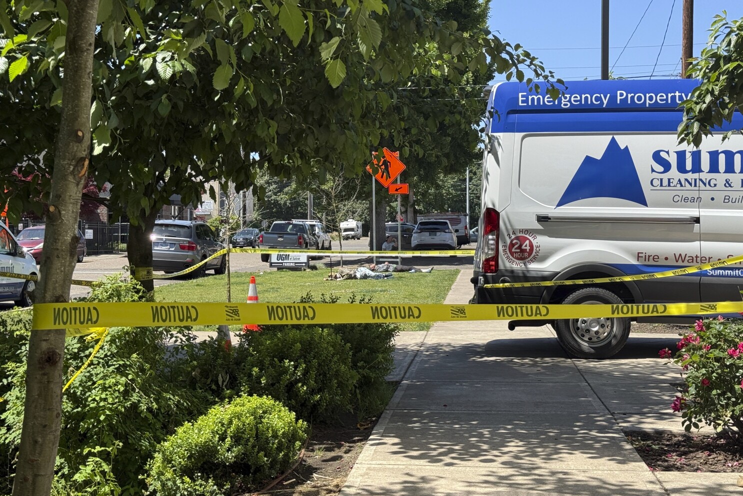 11 people hospitalized in homeless shelter stabbings in Oregon