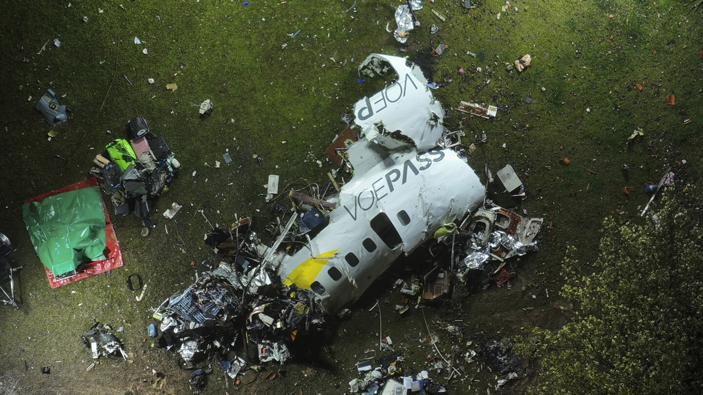 Cockpit audio signifies de-icing issues in fatal Brazil airplane crash remaining month, investigators say