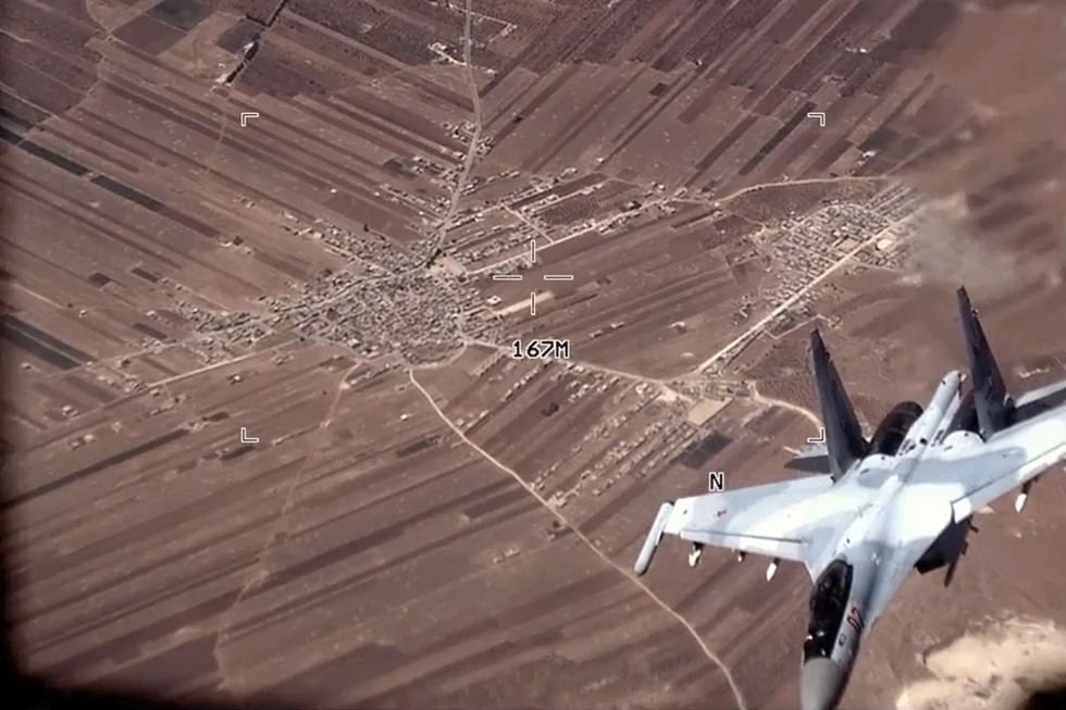 Russian fighter jet flies dangerously close to US warplane over Syria (apnews.com)