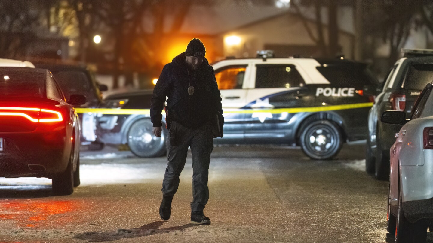 Suspect in killing of 8 people in suburban Chicago has fatally shot himself in Texas, police say