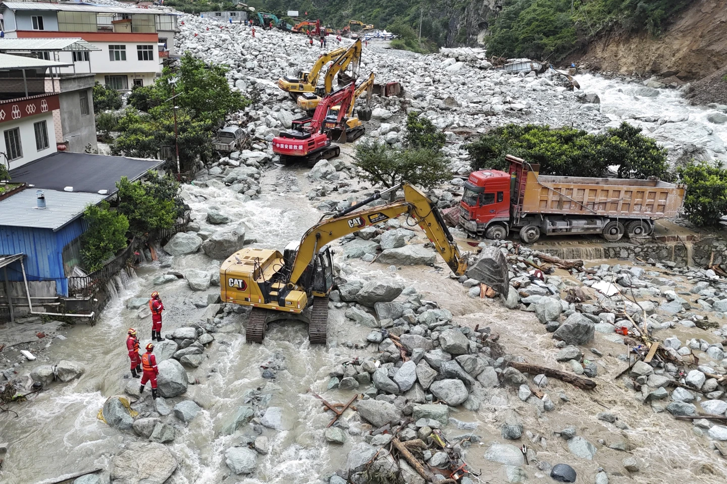 Torrential Rains Cause Over 150 Deaths in China