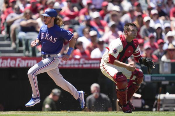 Should the Texas Rangers be concerned about Taveras' early struggles?