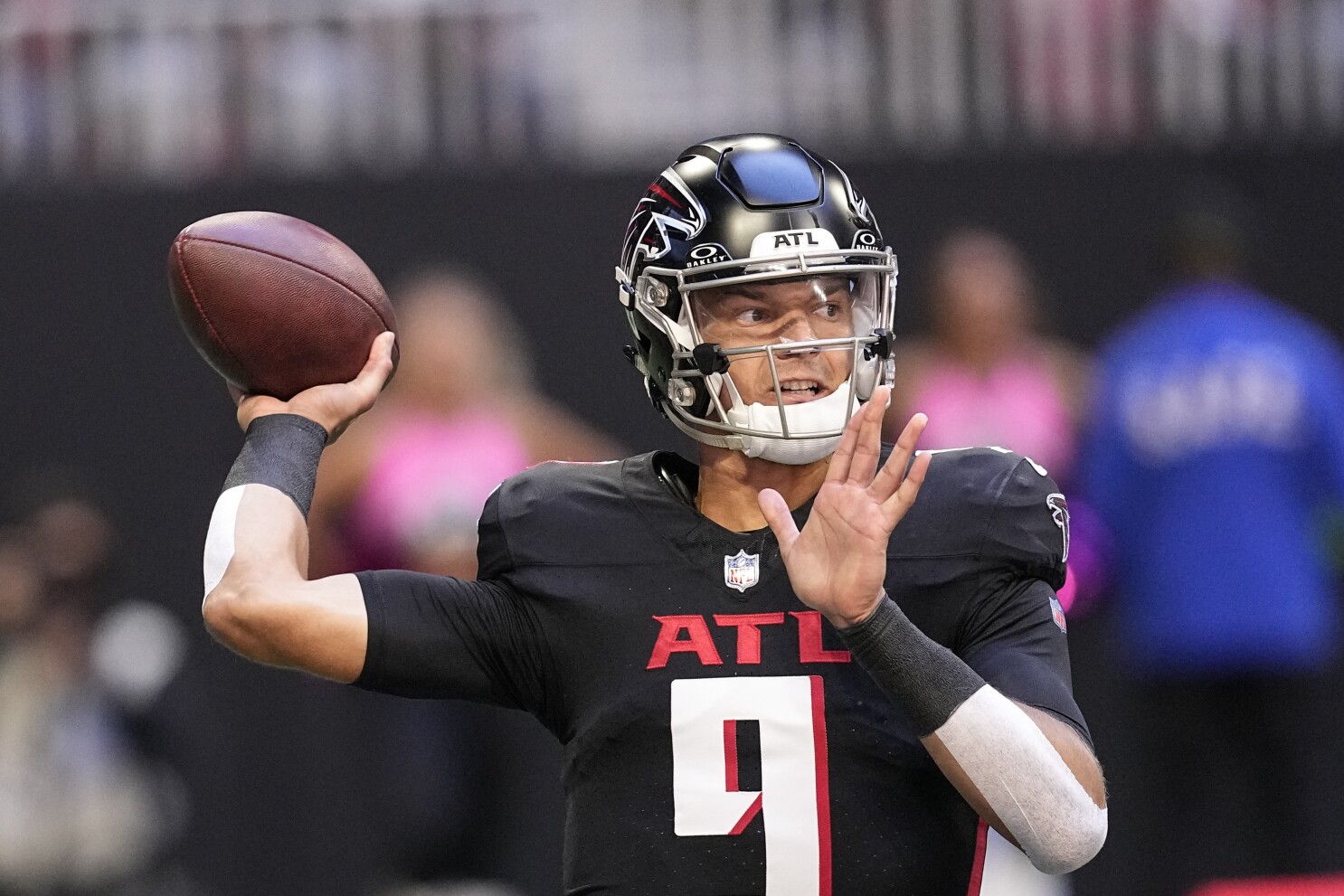 NFL World Reacts To Falcons' Starting Quarterback Change