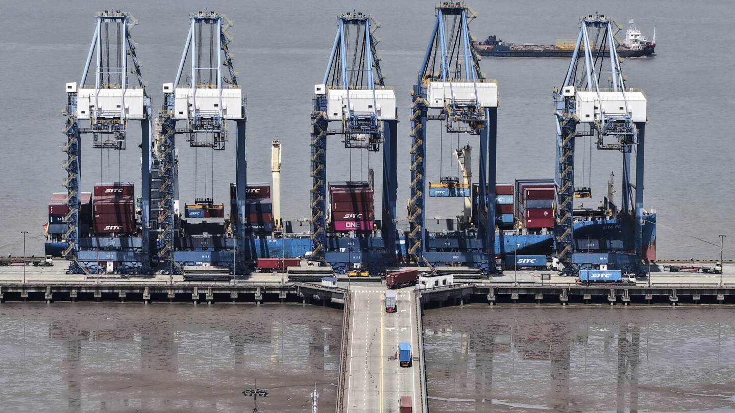 China launches a blitz of policies to help its economy, plans talks with the US on trade