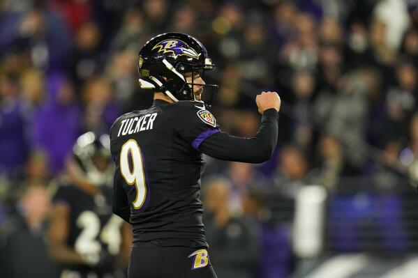 Tucker's leg lifts Ravens to 19-17 victory over Bengals