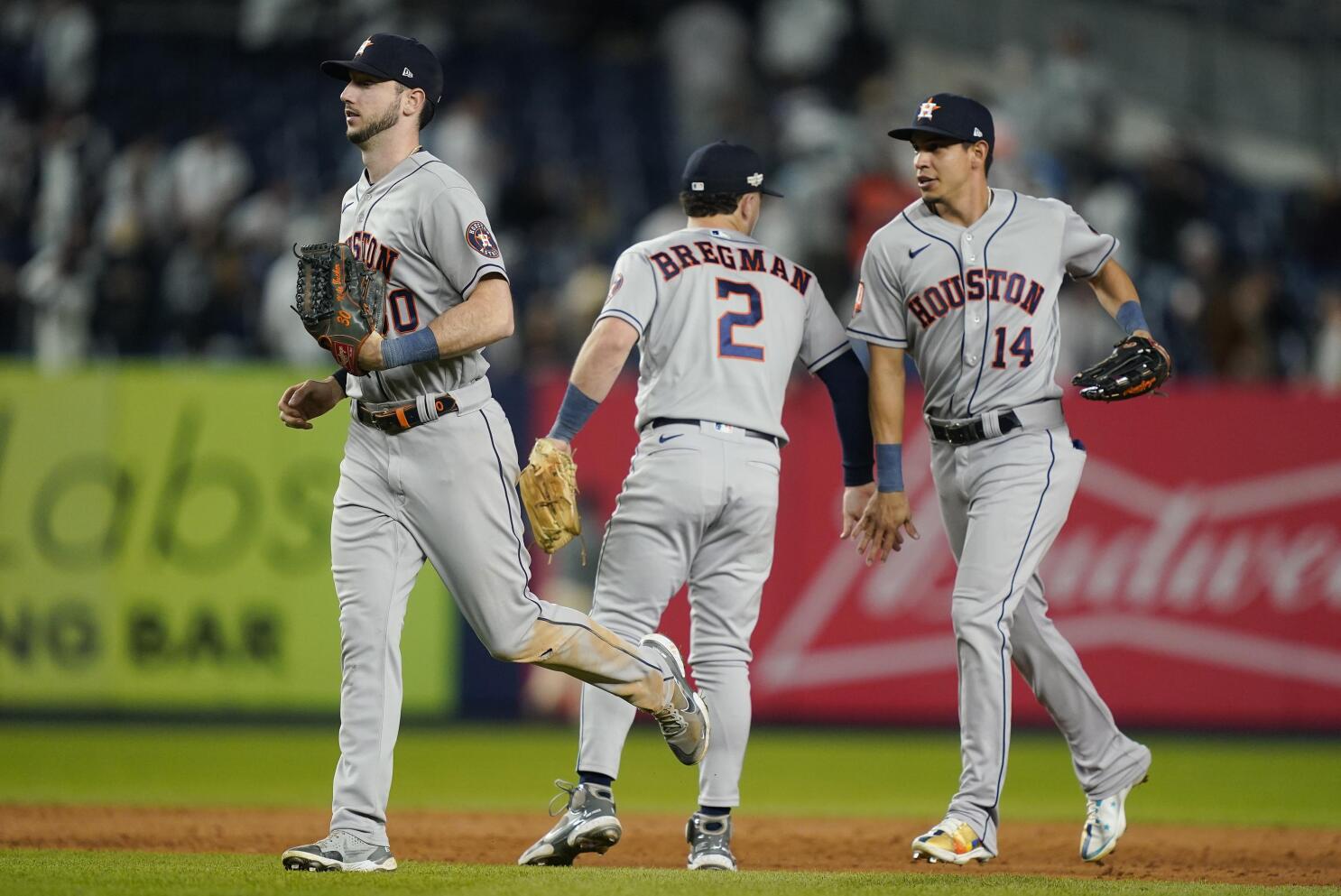 MLB Playoffs: Astros try to sweep Yanks, Phils lead Pads 3-1