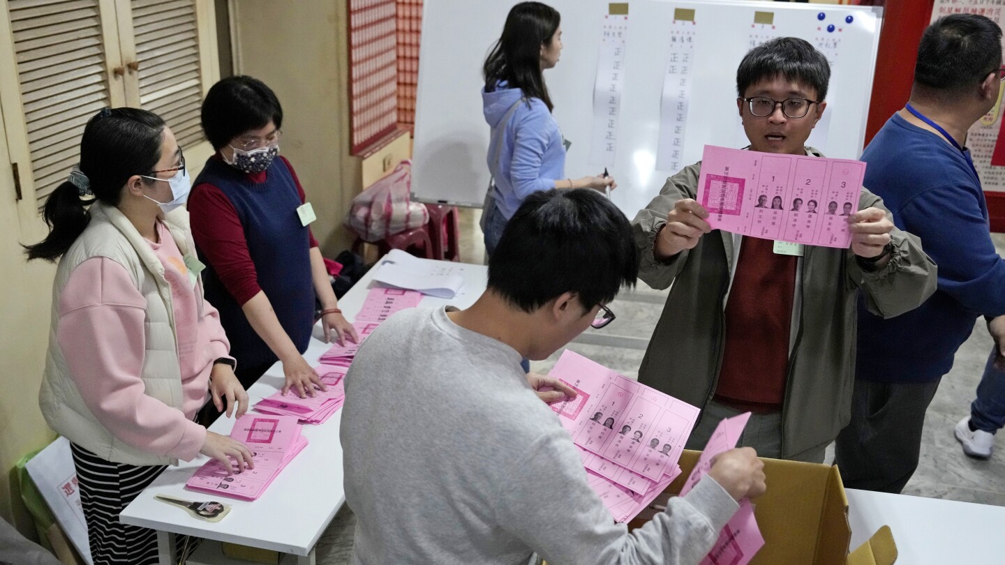 Как Тайван отвърна на дезинформацията и запази целостта на своите избори