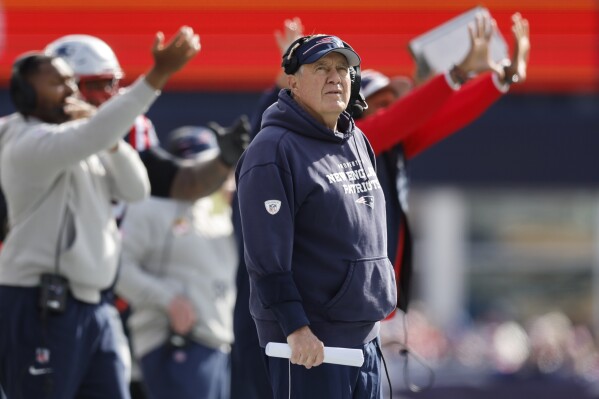 Bill Belichick is 3rd coach with 300 wins, Patriots defeat Bills