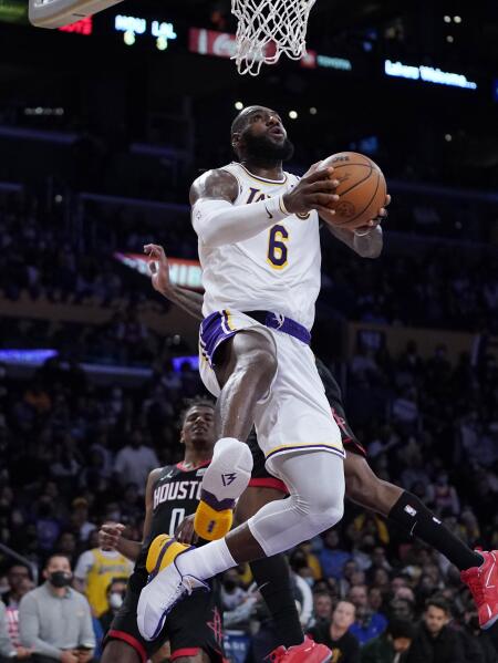 LeBron James, Lakers Play Defense With Hands Behind Back Vs. Rockets Over  Fouls