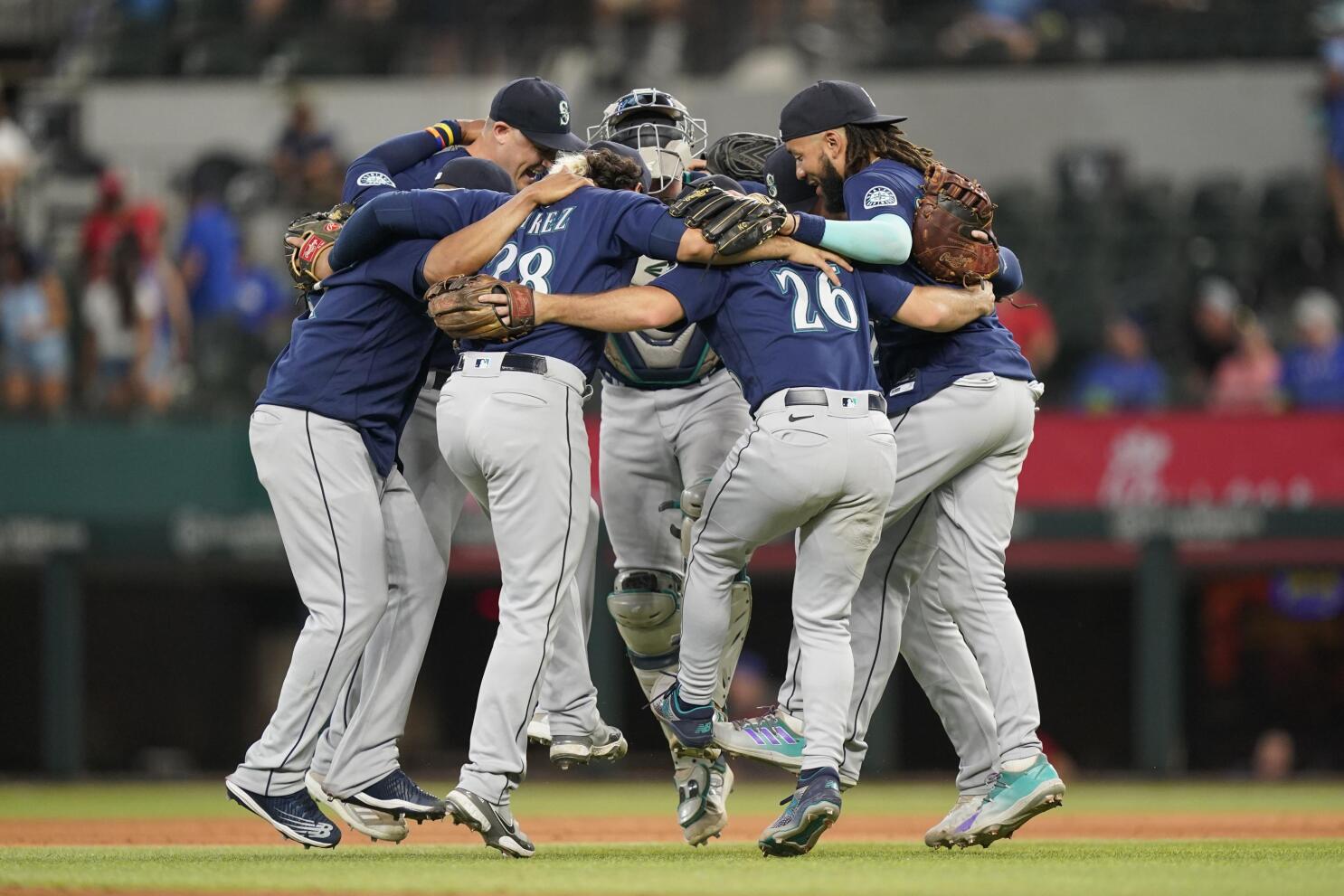 Tides changing? Mariners take series win over Rays with one-run victory in  rubber match — Converge Media