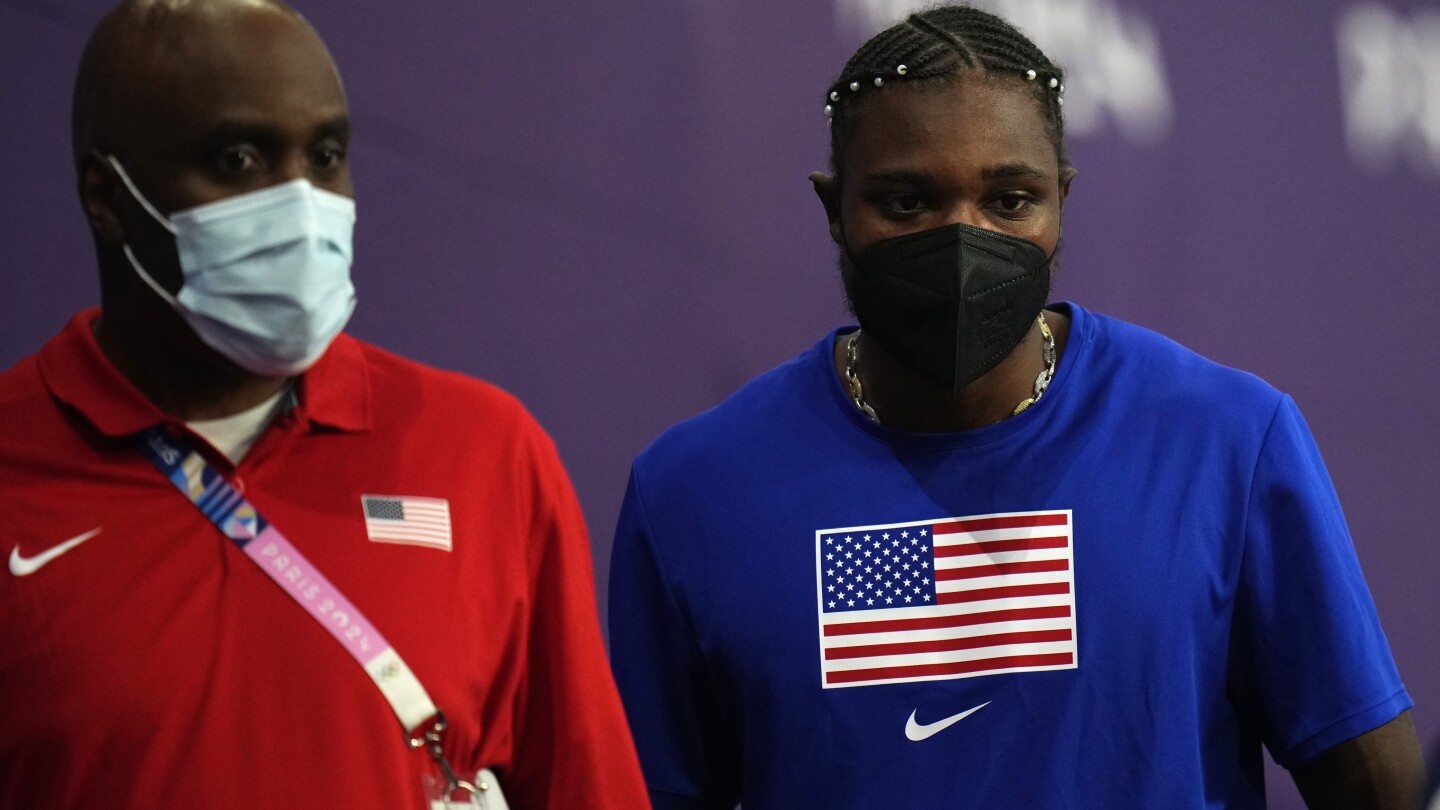 Noah Lyles, malade du COVID-19, dit qu’il ne courra probablement pas le 4x100m