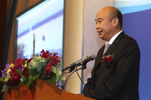 Liu Guozhong, then vice governor of China's Heilongjiang provincial government, speaks during a presentation about economic cooperation between South Korea and the Chinese northeastern province in Seoul, South Korea, July 25, 2012. A Chinese delegation led by Vice Premier Liu will visit North Korea to participate in celebrations for its 75th founding anniversary, which is on Saturday, the North's state media said Thursday, Sept. 7, 2023. (Park Ji-ho/Yonhap via AP)