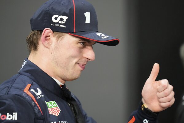 Max Verstappen takes pole in Saudi Arabian qualifying after Lando Norris  crashes | AP News