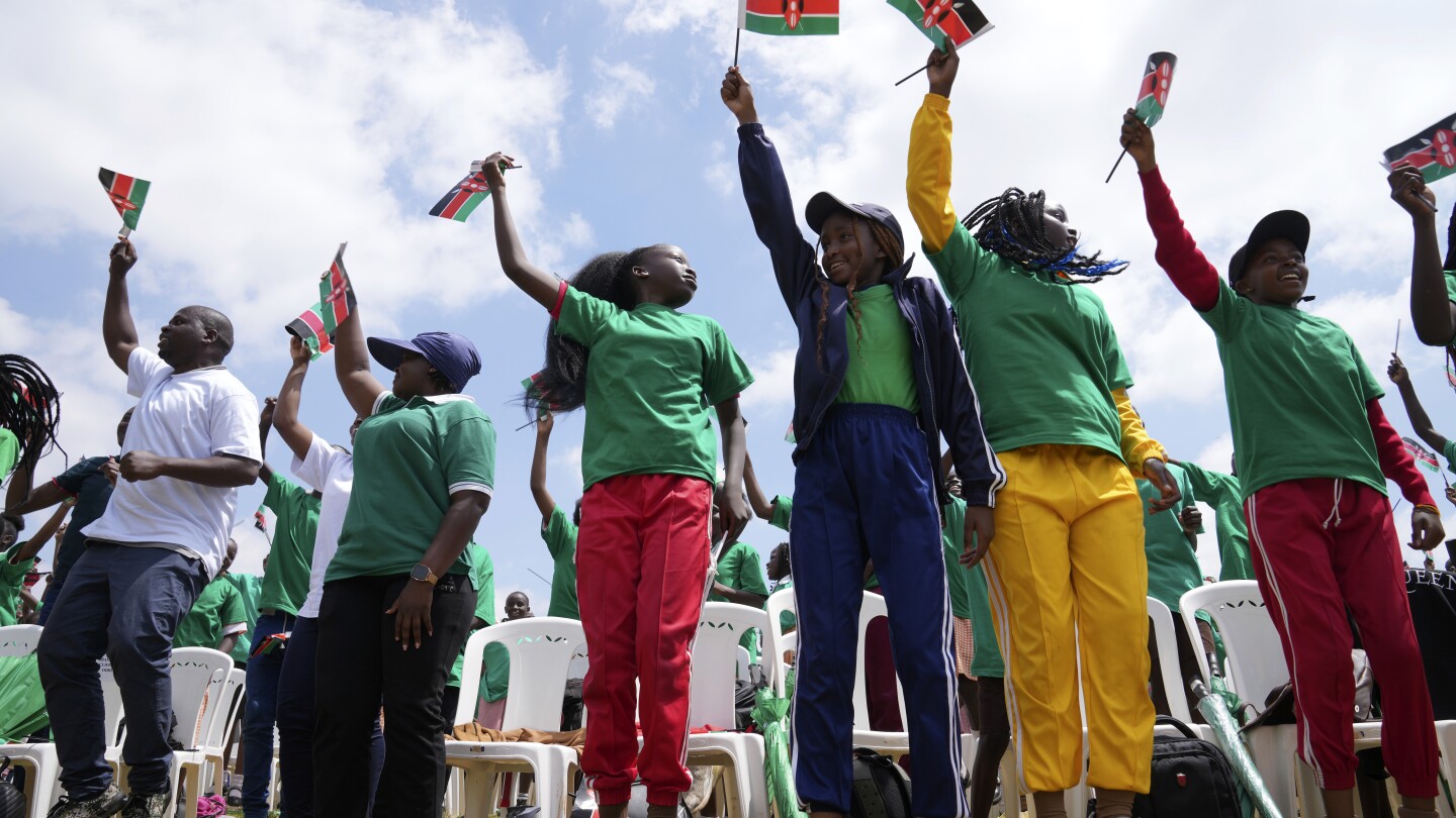 НАЙРОБИ Кения AP — Президентът на Кения във вторник защити