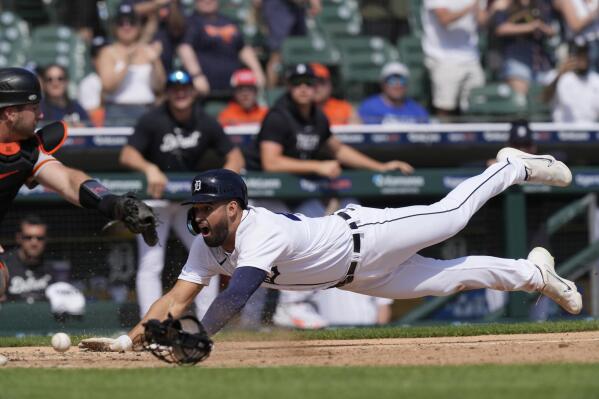 Detroit Tigers place 1B C.J. Cron on 10-day injured list with left