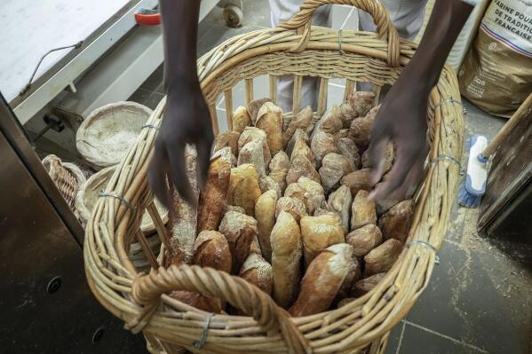 WION Fineprint: French baguettes under threat as bakers face electricity  price hikes 