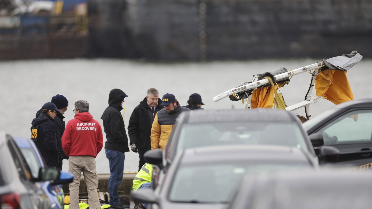 What we know about the New York City helicopter crash that killed 6 people
