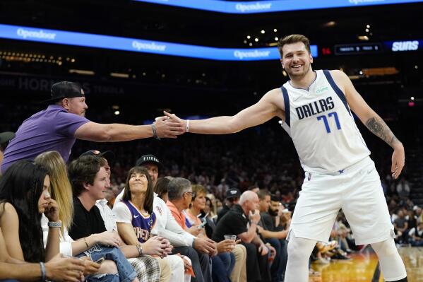 Luka Doncic drops 2-word reaction to Maxi Kleber's game-winning