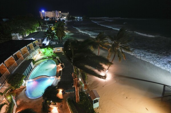 Hurricane Beryl's winds batter Carlisle Bay in Bridgetown, Barbados, Monday, July 1, 2024. (AP Photo/Ricardo Mazalan)