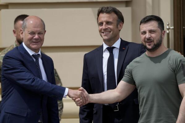 Ukraine's Zelenskiy Tells France, Germany to Provide 'Game Changing' Weapons