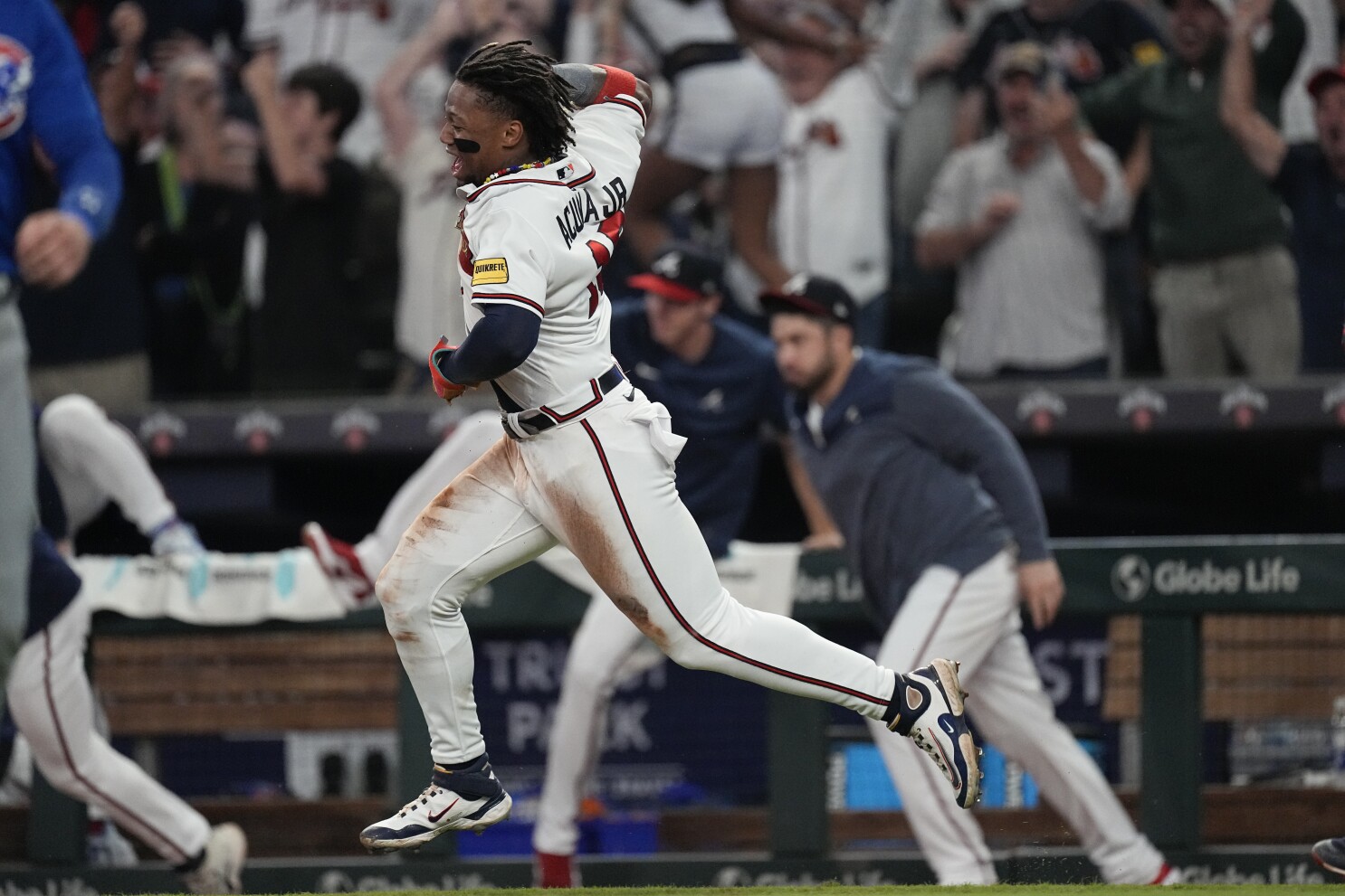 Chris Davis: Orioles first baseman snaps historic slump
