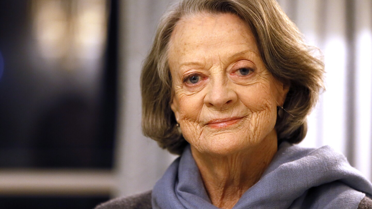 Maggie Smith, star of stage, screen and “Downton Abbey,” dies at 89