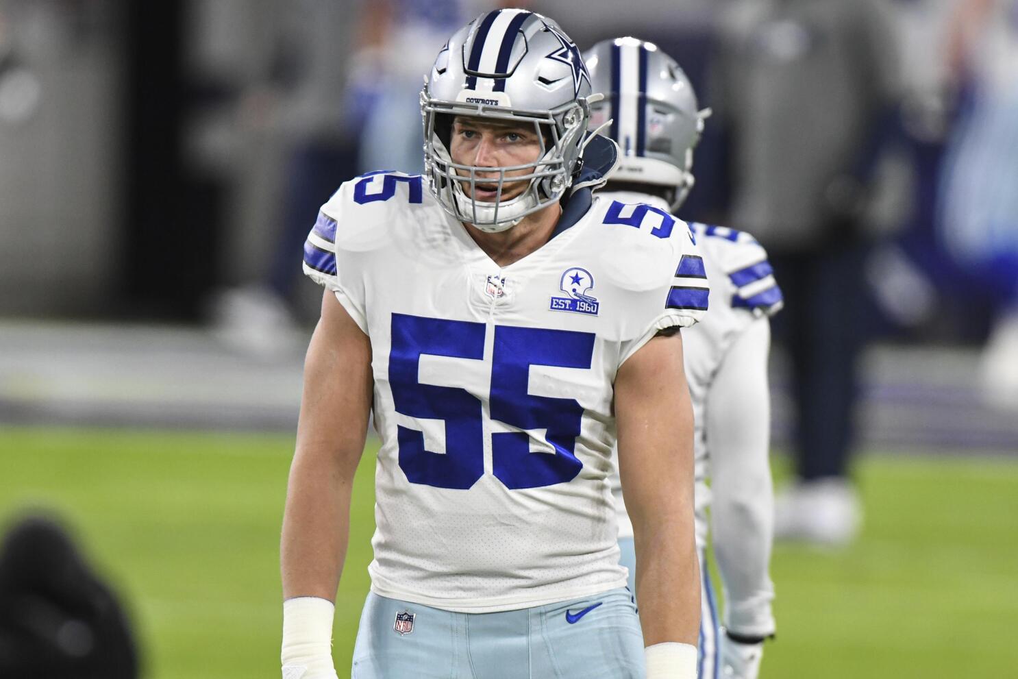 Cowboys decline Vander Esch option, creating intrigue at LB