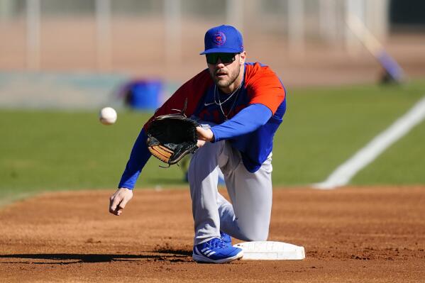 How Chicago Cubs first baseman Frank Schwindel's experience at