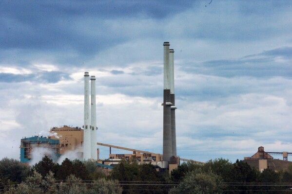 The Colstrip Steam Electric Station in Colstrip, Mont., is photographed Sept. 30, 2014. (AP Photo/Matthew Brown, File)