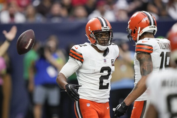 Browns without WR Amari Cooper, kicker and punter as they try to clinch playoff berth against Jets | AP News