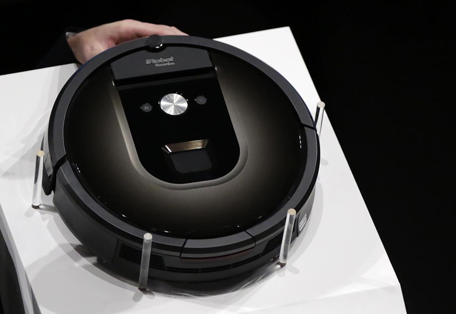 Ja mod Leia Amazon to buy vacuum maker iRobot for roughly $1.7B | AP News