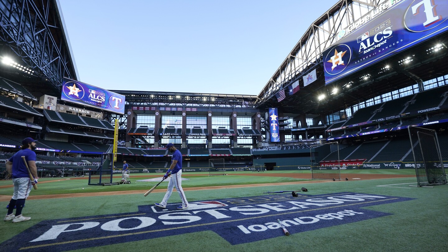 Open up: Rangers' retractable roof open for Game 4 of ALCS against Astros