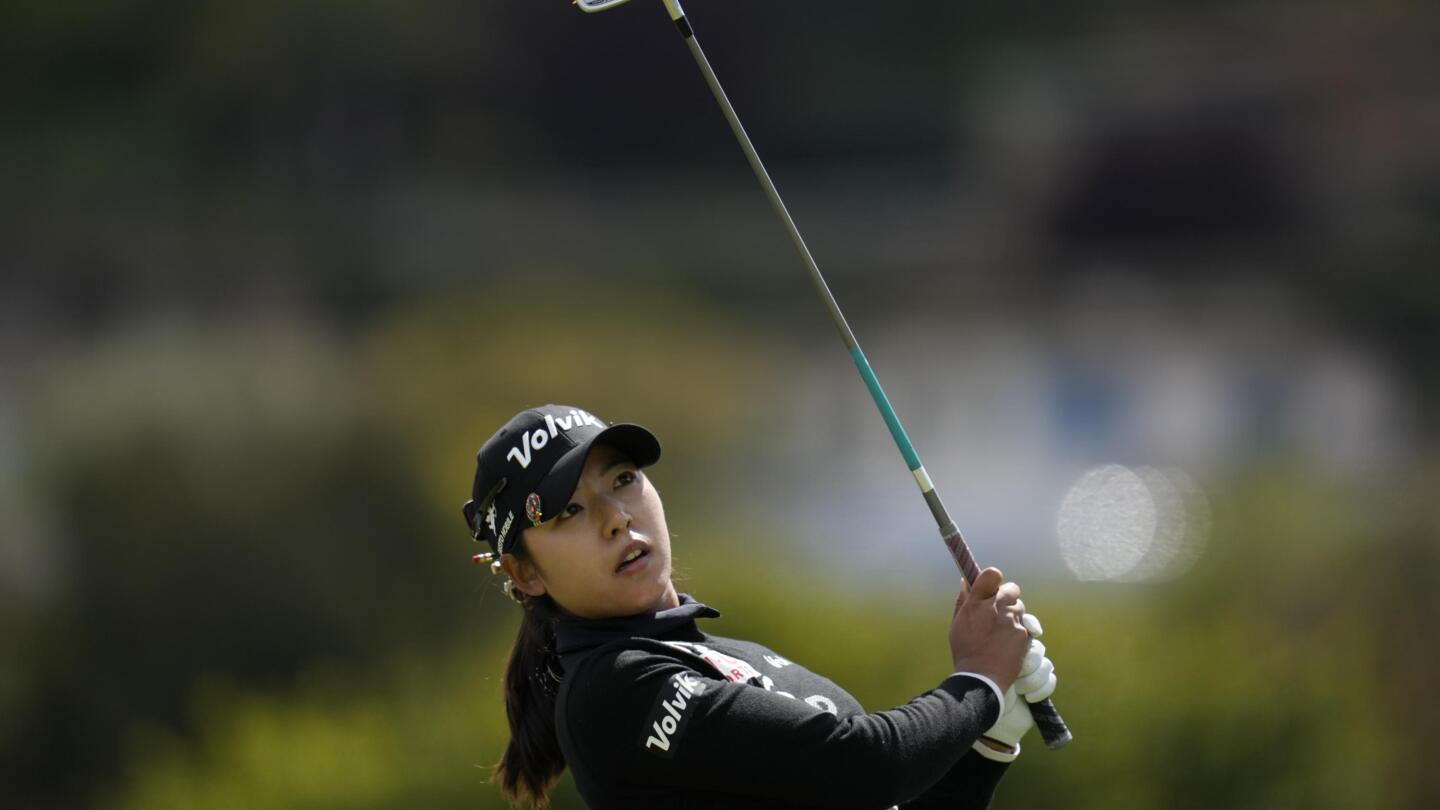 Mi Hyang Lee leads LPGA Tour event at Palos Verdes with 65 AP News