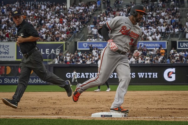 Orioles' Hicks answers expected boos in the Bronx with HR in 2nd game back  against Yankees