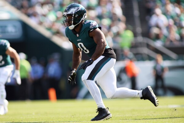 Philadelphia Eagles defensive end Bryce Huff (0) rushes during an NFL football game against the Cleveland Browns, Sunday, Oct. 13, 2024 in Philadelphia. (AP Photo/Daniel Kucin Jr., File)