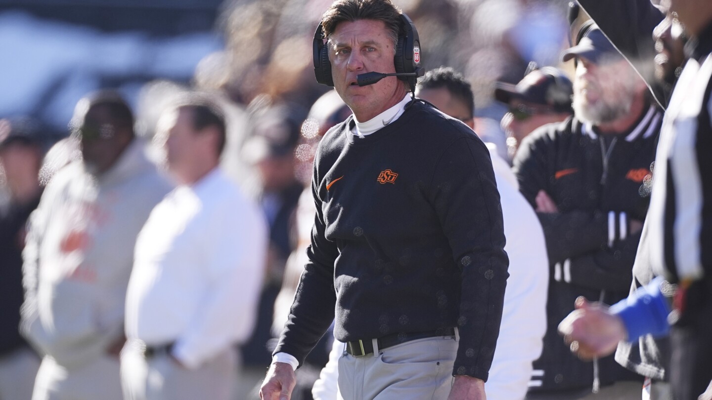Mike Gundy Agrees to Revised Contract at OSU