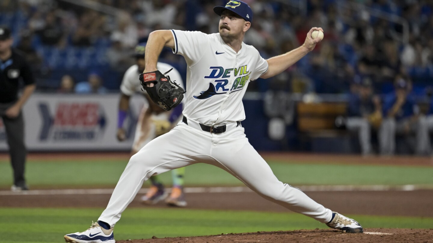 Brewers Sign Tyler Alexander to One-Year Deal