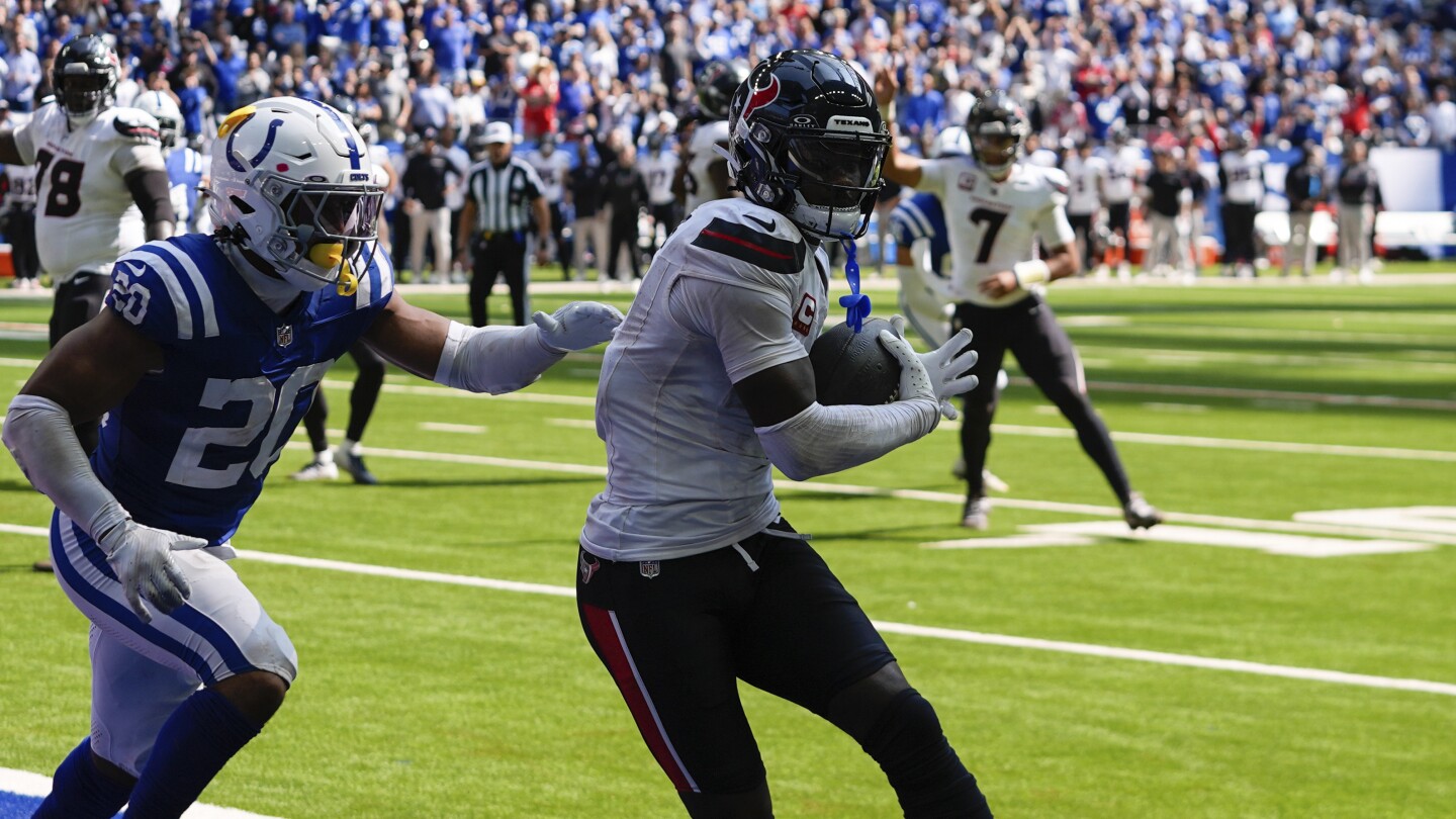 ИНДИАНАПОЛИС AP — Houston Texans инвестираха много в извън сезона