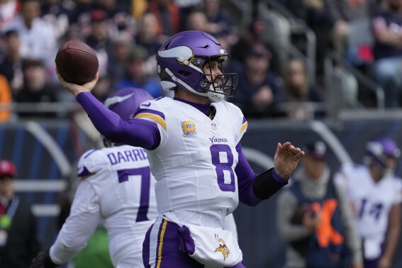 Netflix 'Quarterback' doc makes Vikings' Kirk Cousins look good