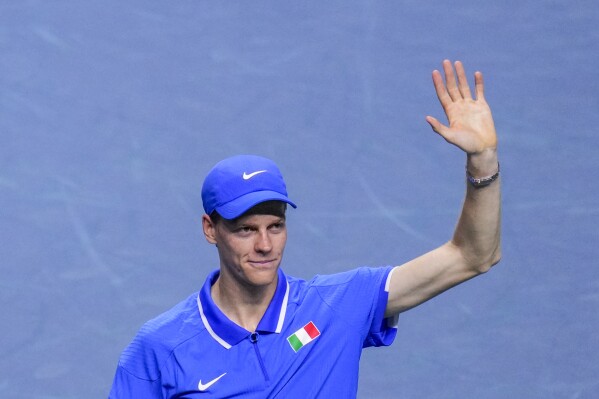 Jannik Sinner and Matteo Berrettini lift Italy past Australia and back to  the Davis Cup final | AP News