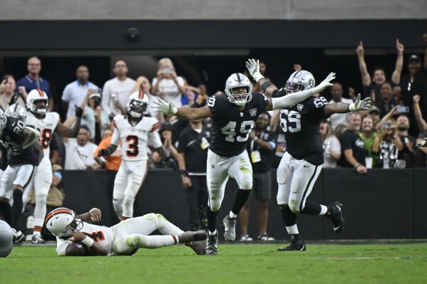 Raiders hold off Browns to win 20-16 behind defense and newfound ...