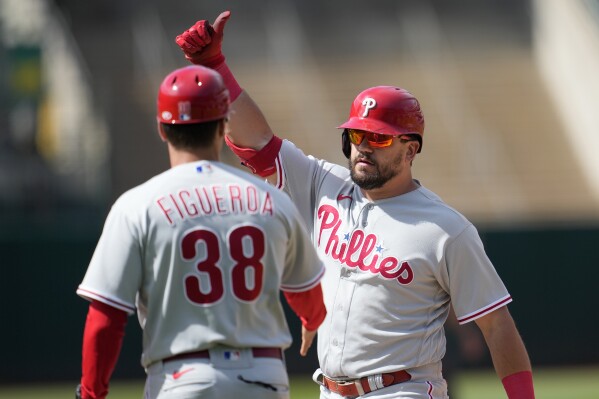 Phillies allow six runs in the eighth, lose 7-2 to rival Braves