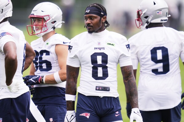 Stefon Diggs declines to discuss conversations he's had with Patriots regarding viral video | AP News
